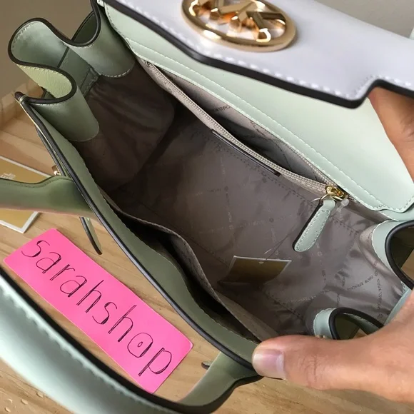 🌼Michael Kors Purse